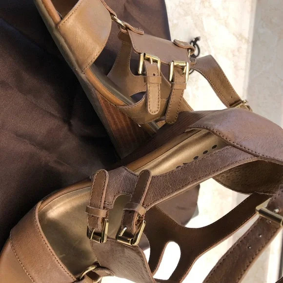 Wedge sandals - Picture 5 of 8